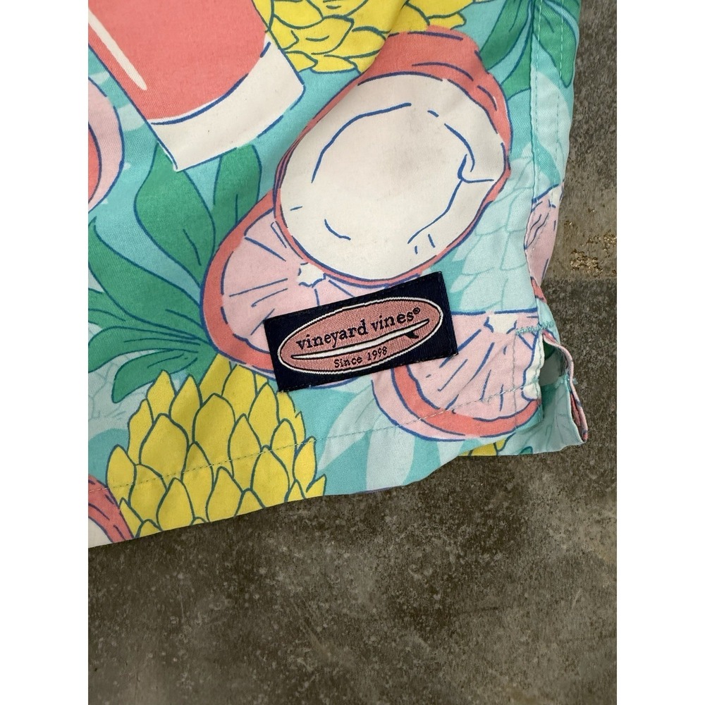 Vineyard Vines Men's Size S Tropical Pineapple Swim Trunks Board Shorts Lined - Picture 2 of 8